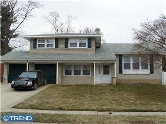 2nd image of 5 Hobner Ct