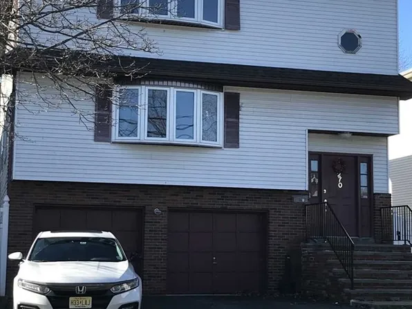 270 E 54th St, Elmwood Park, NJ 07407