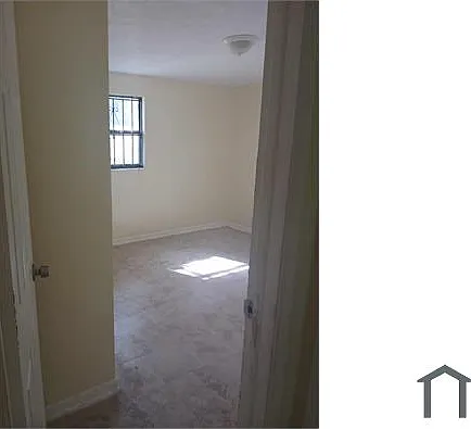 1070 Wollitz Ct — Photo 6