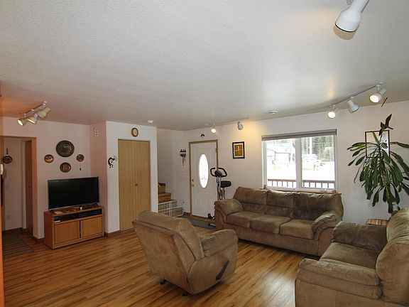 5th image of 4007 Berry Ct
