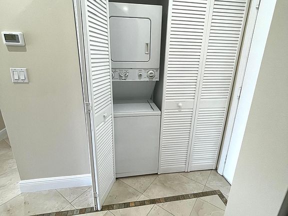 4th image of 9301 SW 92nd Ave APT C418