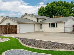 336 Canyon St, Richland, WA 99352