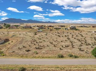 9 Half Moon Rd, Edgewood, NM 87015