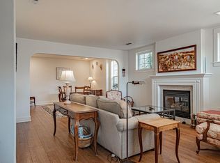 597 Mariposa Ct, Ashland, OR 97520