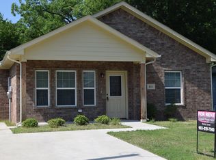 831 W Fern St, Sherman, TX 75092