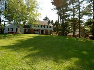 9200 Rosemont Dr, Gaithersburg, MD 20877