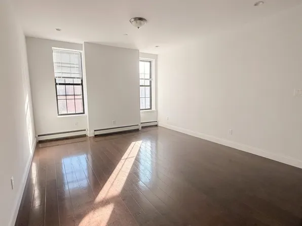 6823 3rd Avenue image 1 of 10