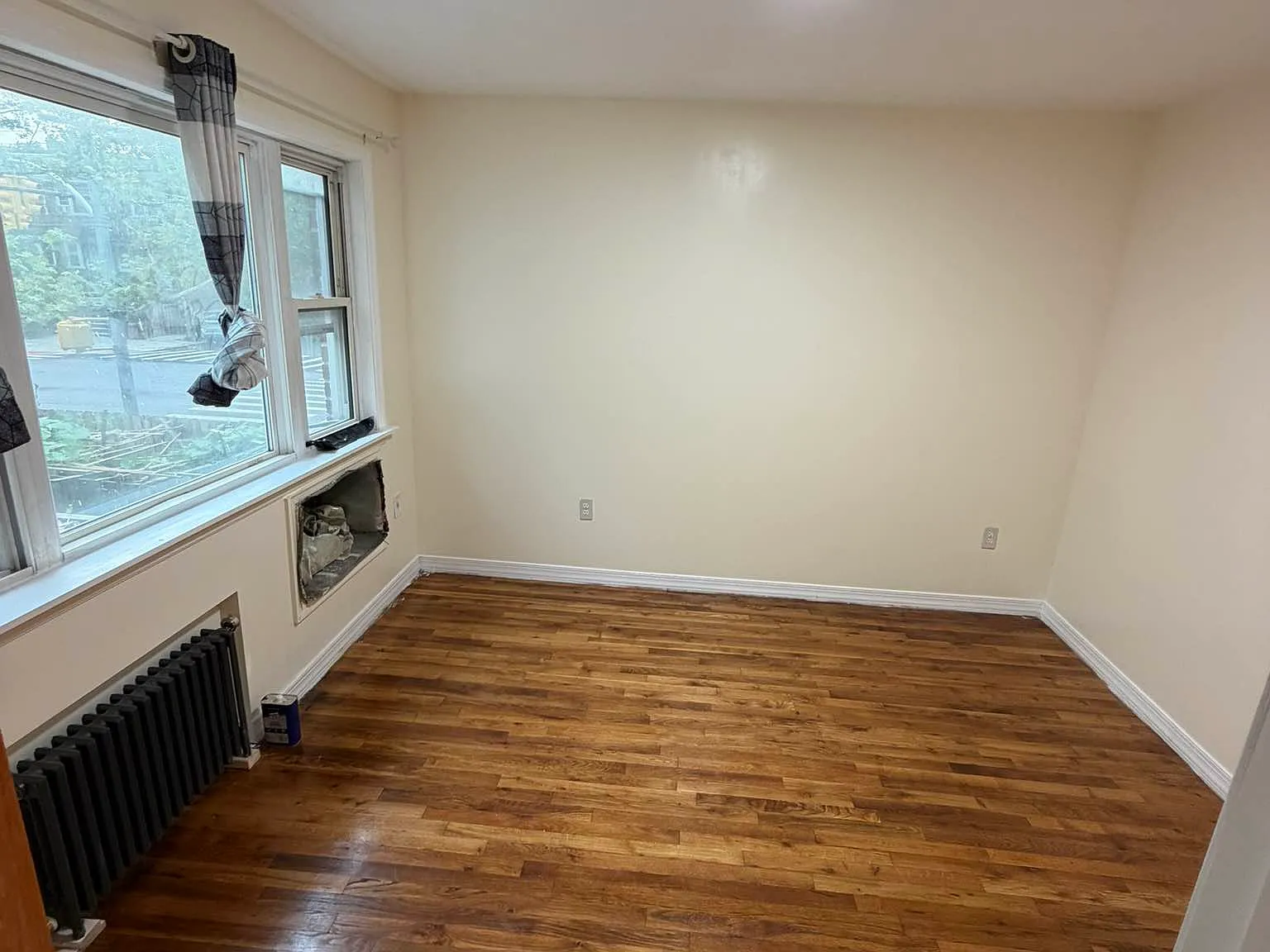 1167 East 55th Street — Photo 2