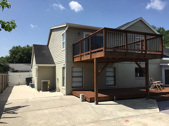 3rd image of 3341 Hillmont Cir
