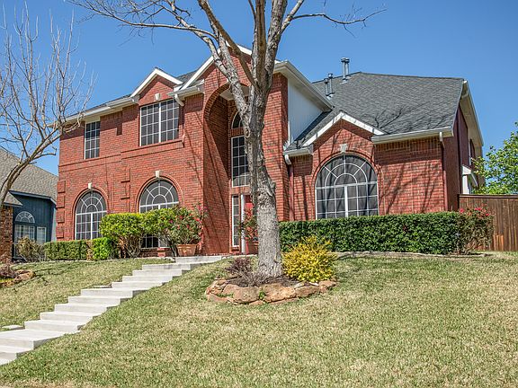 2nd image of 614 Oakbend Dr