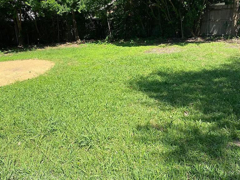 5203 Sutton Ct — Photo 5