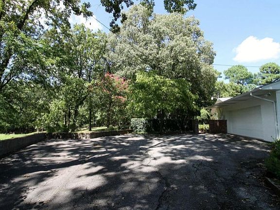 5th image of 500 Mardis Dr