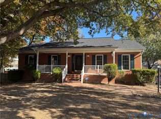 8 English Oak Cir, Fredericksburg, VA 22408