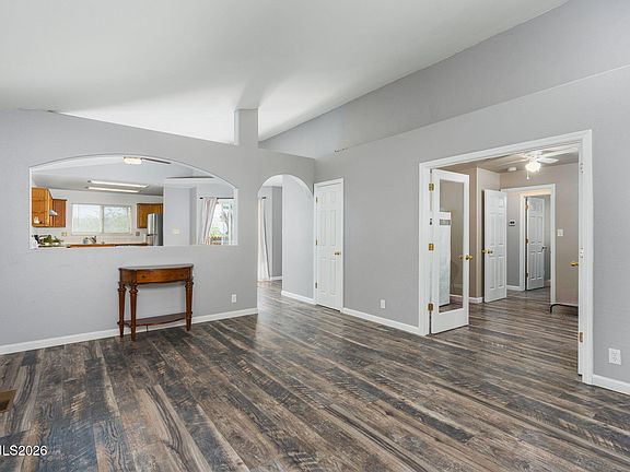 4th image of 6682 Dorchester Dr