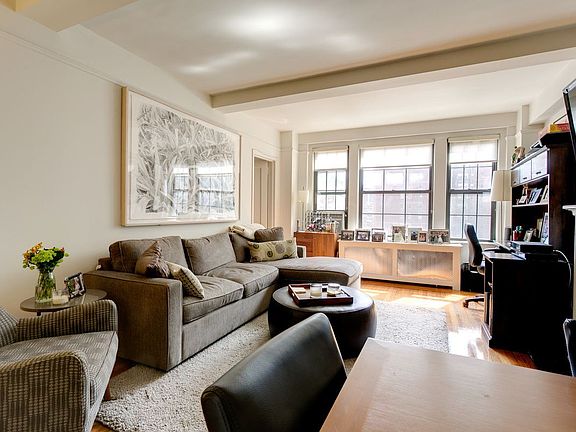 3rd image of 15 Park Ave APT 7D