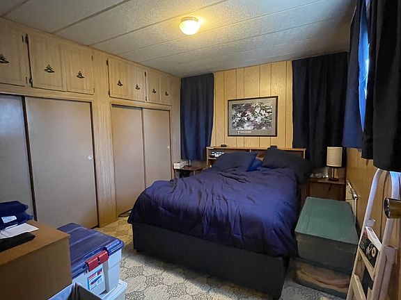 5th image of 23 Fleetwood Ave