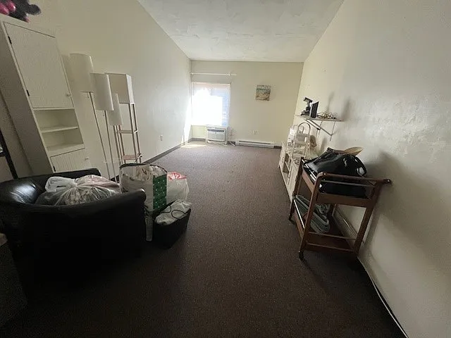 949 Main St #10 — Photo 4