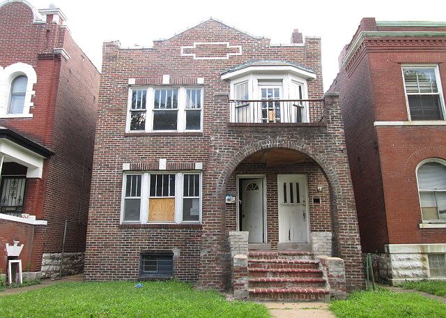 1st image of 3842 Saint Louis Ave