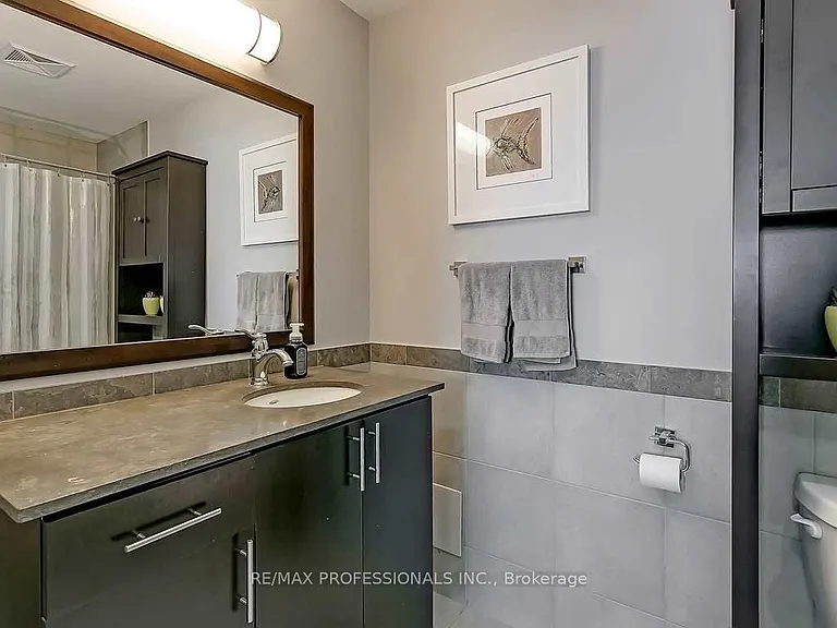1055 Southdown Rd #1311 — Photo 23