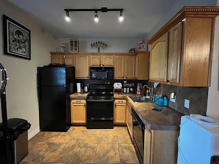 521 S Braddock Ave #2R — Photo 3