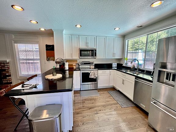 4th image of 6194 San Gabriel Place