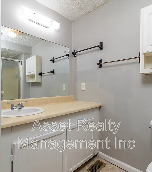 204 Wynn Ave #101 — Photo 16
