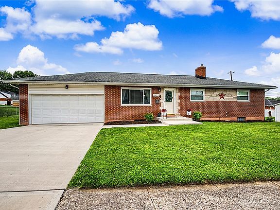 2nd image of 4922 Kolmar Ave