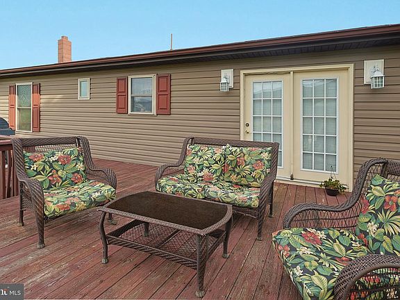 5th image of 171 Twin Oaks Dr