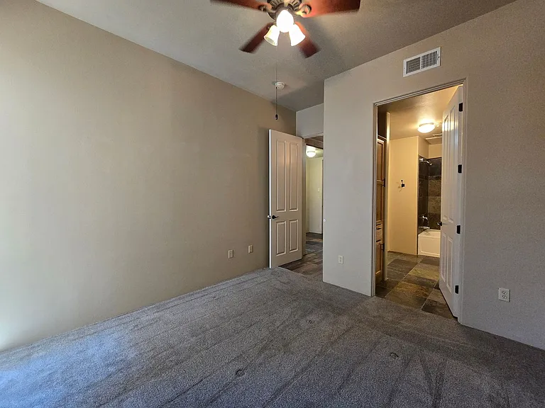 1405 Vegas Verdes #B-234 — Photo 11