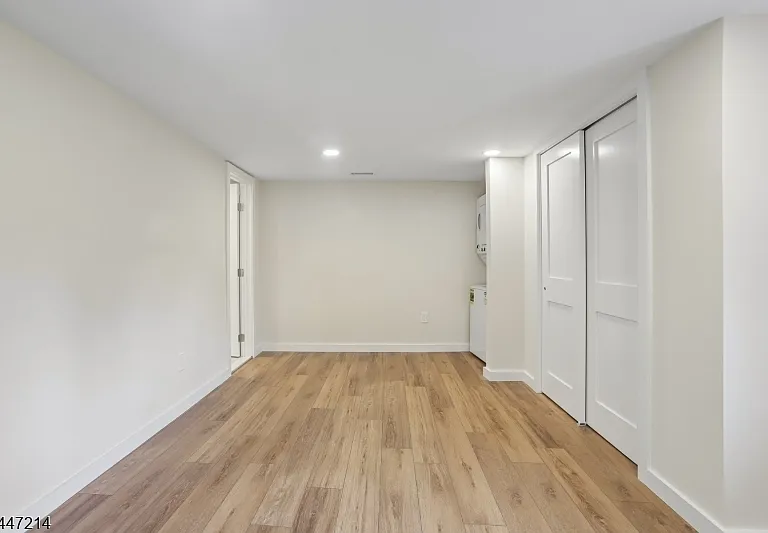 25 Alma Ave — Photo 7
