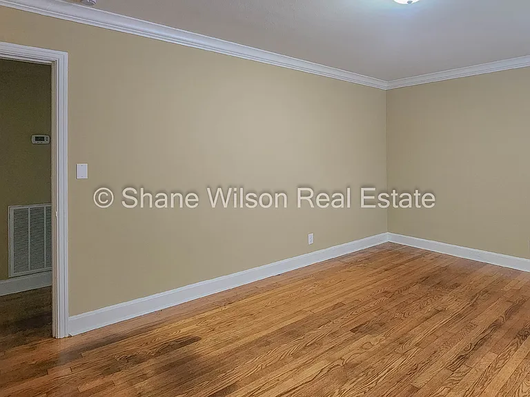 1005 Mountain View Dr — Photo 5