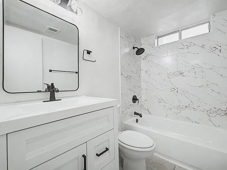 9514 N. 8th St — Photo 39