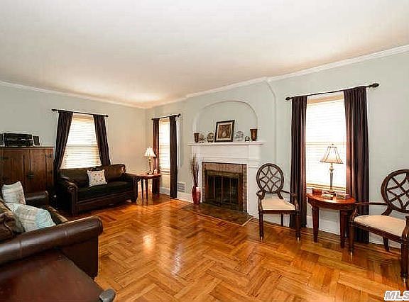 2nd image of 16 Clyde Ave