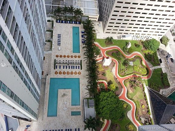 4th image of 325 S Biscayne Blvd #D3