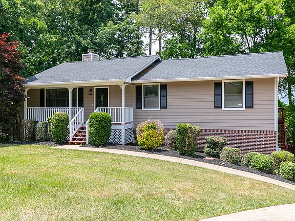 3rd image of 8419 Troubadour Way