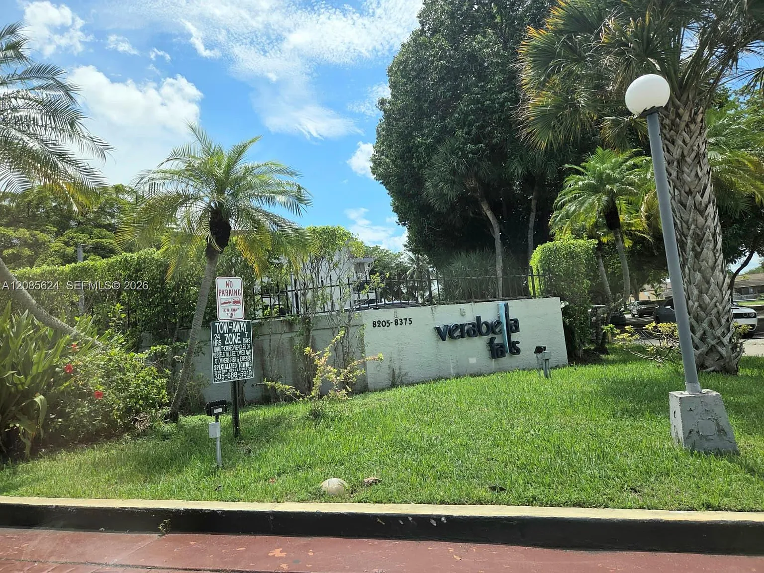 Verabella Falls Condo — Photo 1