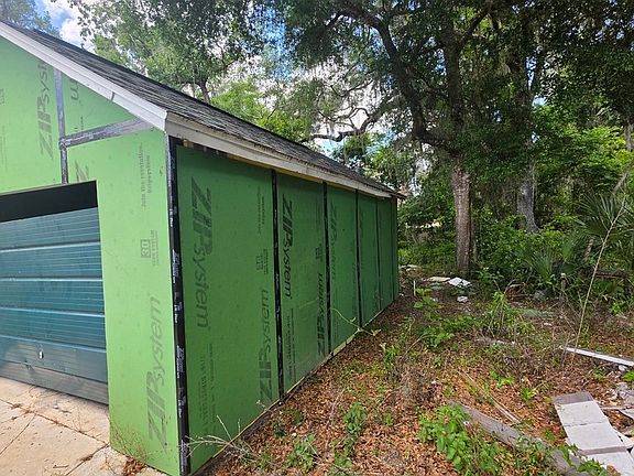3rd image of 8869 E Ogden Ln