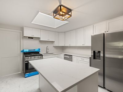 48 Meyer Pl, Riverside, CT, 06878