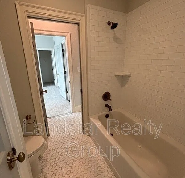 6411 Moonseed St — Photo 27