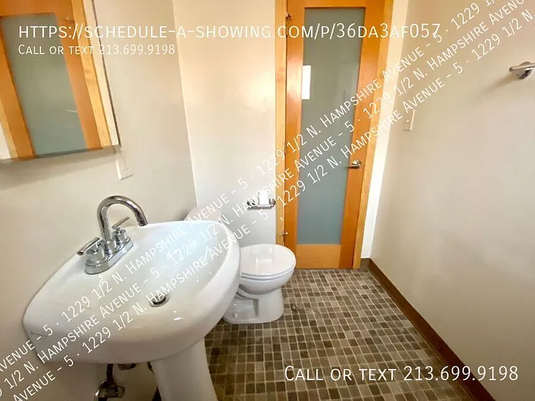 1229 1/2 N Hampshire Ave #5 — Photo 8