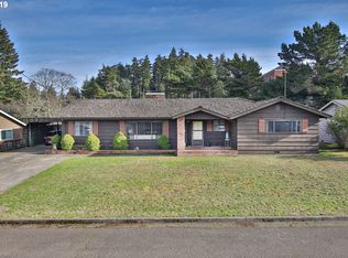 2470 N 19th St, Coos Bay, OR 97420