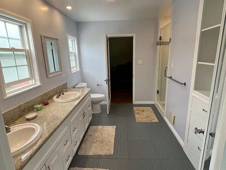 737 S Tremaine Ave — Photo 13