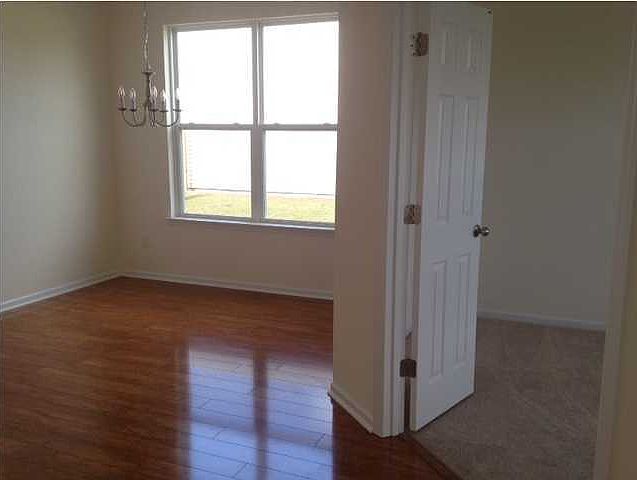 2nd image of 523 Magwood Rd