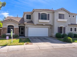 3911 S Laurel Way, Chandler, AZ 85286