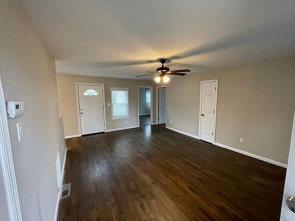 5th image of 284 Echo Ave