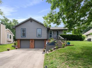 5822 N College Ave, Gladstone, MO 64119
