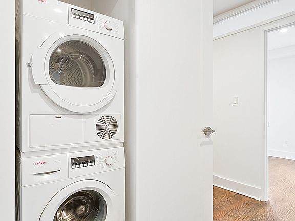 4th image of 150 Ludlow St APT 6e