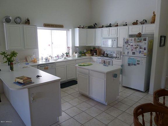 2nd image of 8648 W Escuda Dr