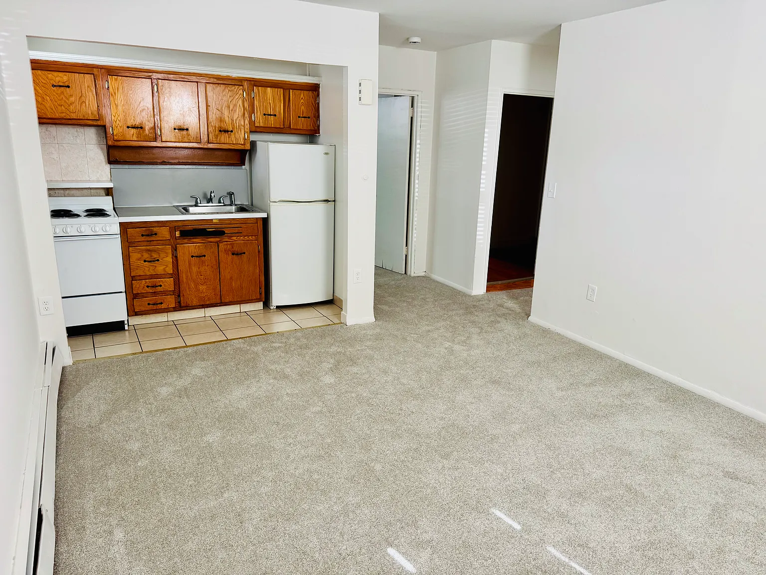 1 bed, 600 sqft, $1,165 — Photo 2