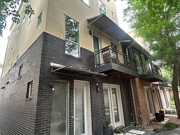 3rd image of 1205 Kinney Ave #1205G